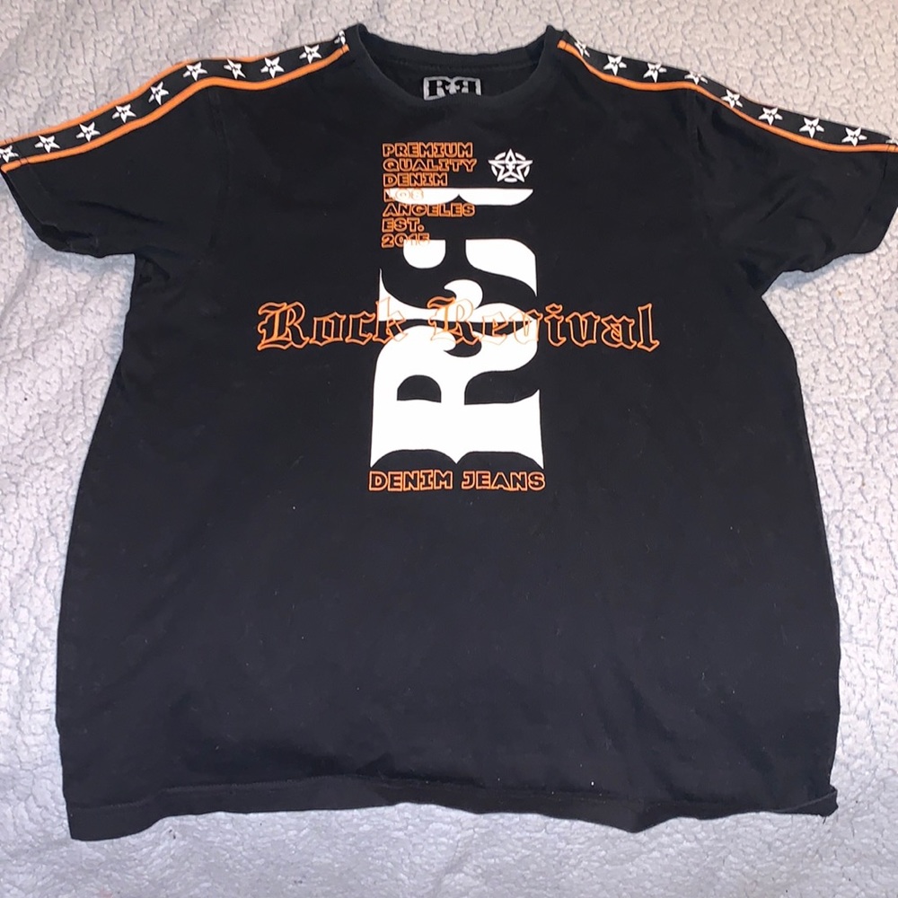 RARE‼️ Rock Revival Tee‼️